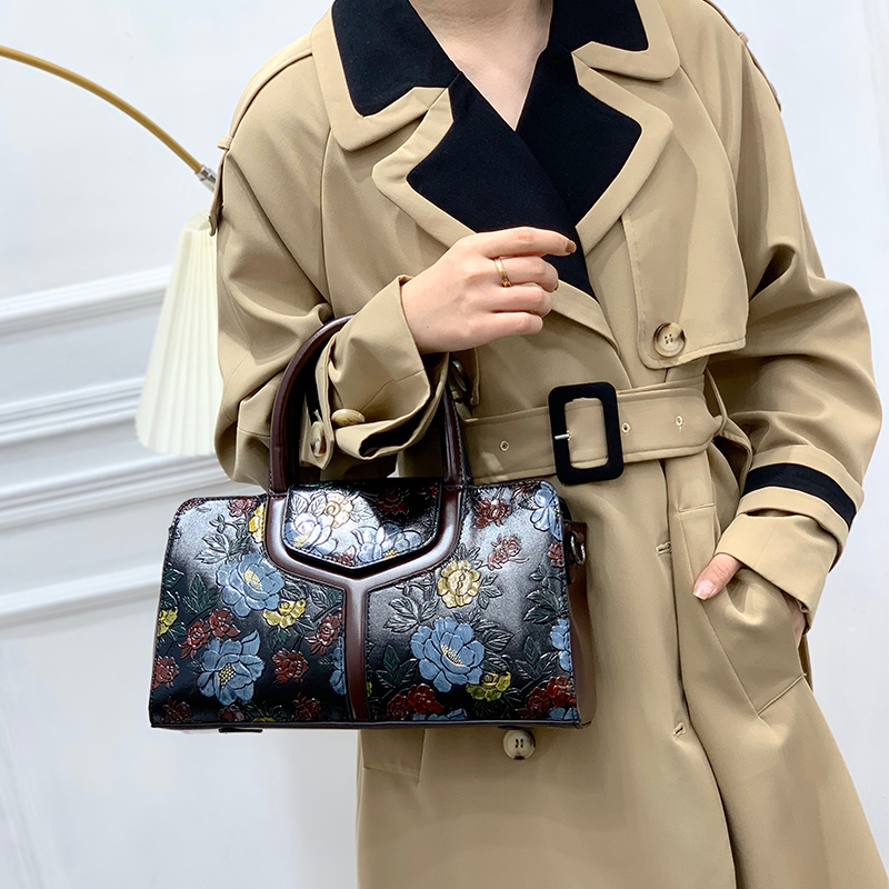 Vintage Çiçek Kabartmalı Bosto - Luxury Bags That Are Vegan incelemesi ve fiyatı