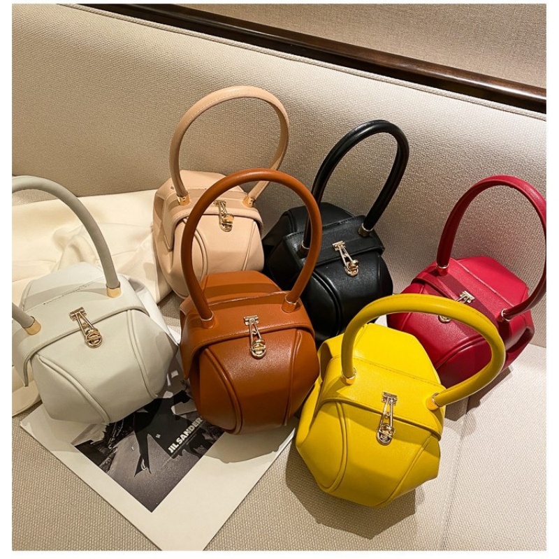     Yuvarlak Top Kadın Çantas - Luxury Bags Sales incelemesi ve fiyatı