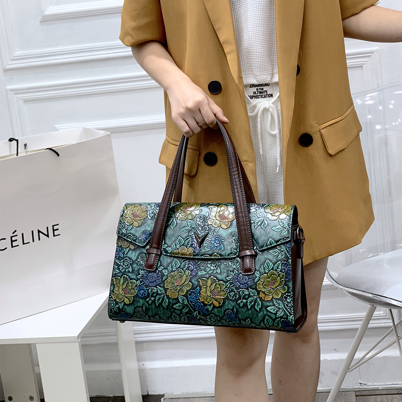 Vintage 3D Kabartmalı Çiçek Ça - Luxury Bags That Are Vegan incelemesi ve fiyatı