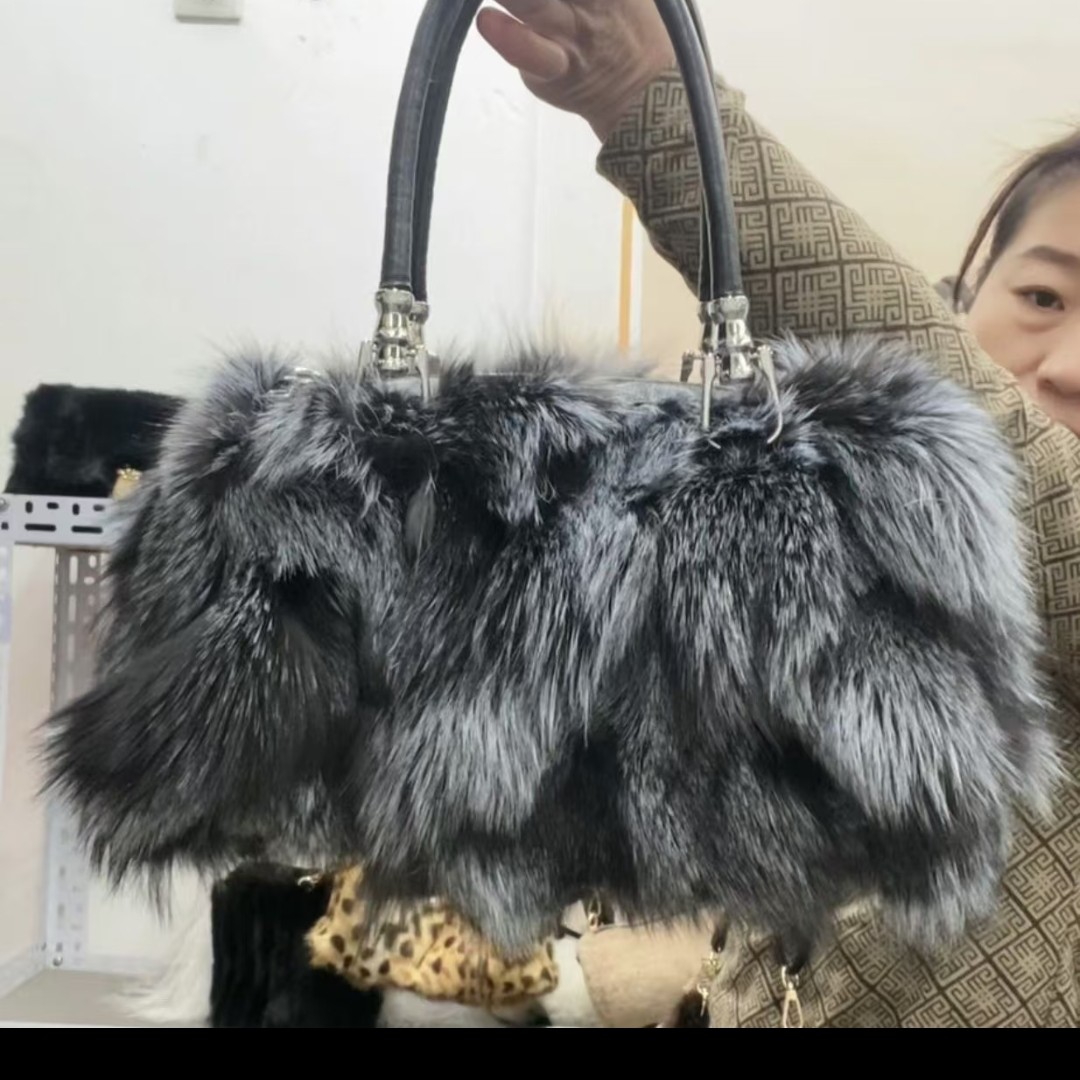 Geniş Kapasiteli Kürklü Kadın  - Luxury Bags For Young Women incelemesi ve fiyatı