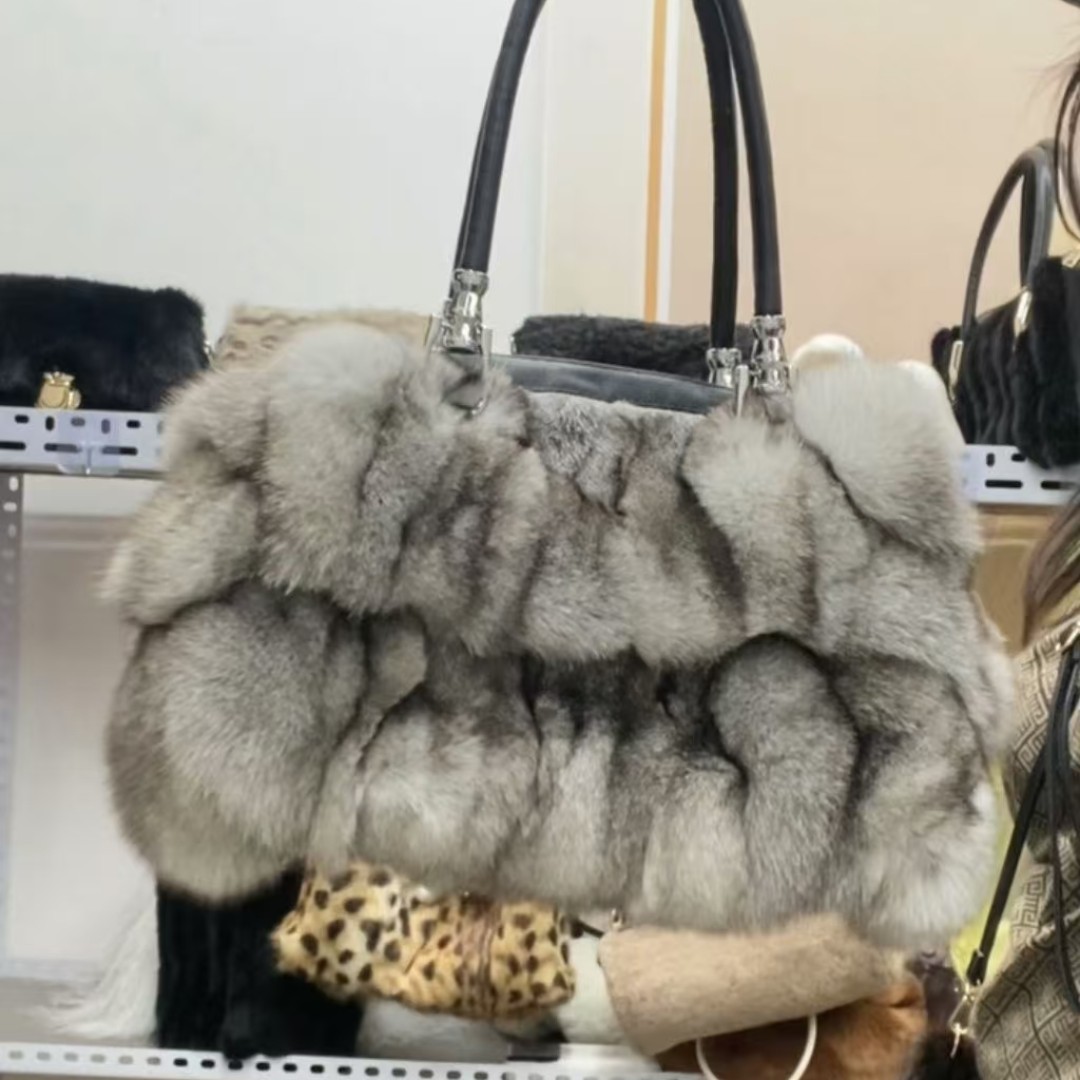 Geniş Kapasiteli Kürklü Kadın  - Luxury Bags For Young Women incelemesi ve fiyatı